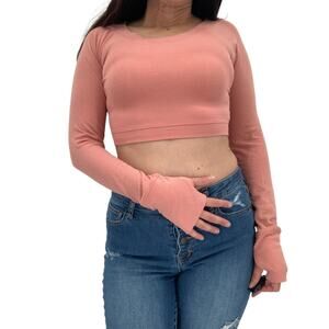 HOUSE OF HARLOW 1960 Ribbed Crop Top Size S Pink Long Sleeve Thumbholes